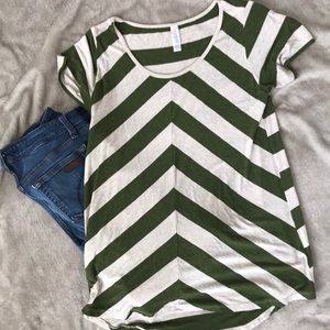 LuLaRoe Classic T